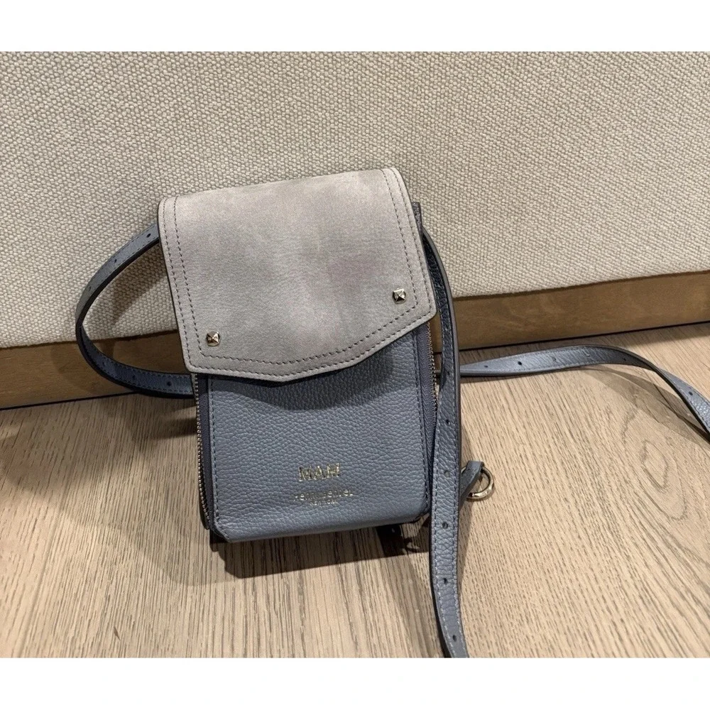 Mam Henri Bendel phone‎ bag suede Leather baby Blue Fold Over Crossbody Rare